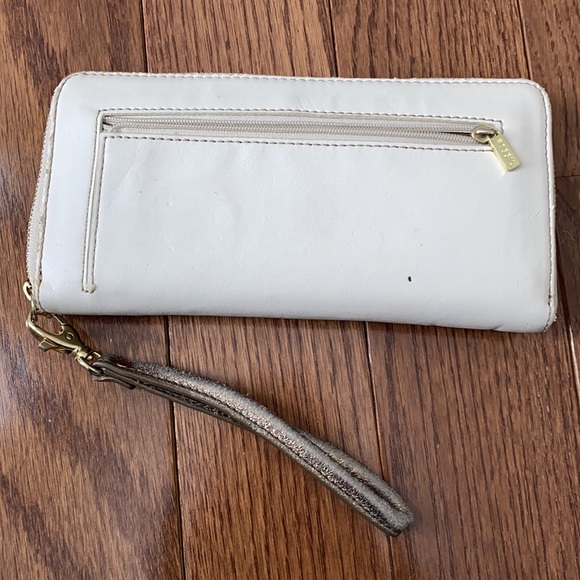 2 for $10 - Fossil Wallet - Picture 9 of 16